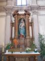 Statue ancienne de la Sainte Vierge Marie avec l'Enfant-Jésus